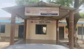తల్లిదండ్రుల ముందే ఉపాధ్యాయుల రగడ!