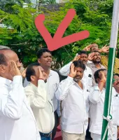 కమిషనర్ తీరుపై ఆసక్తికర చర్చ 
