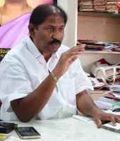 తలొంచి బతకడం తెలియదు 