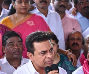 గోదావరి జలాలను వృదా చేయొద్దు 
