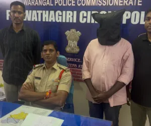 ఉద్యోగమంటూ ఘరానా మోసం